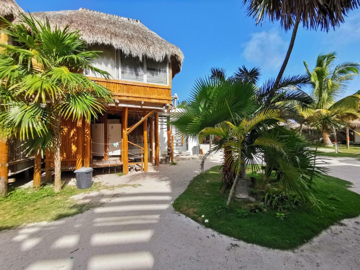 Las Cabanas Del Doctor Mahahual Ngoại thất bức ảnh