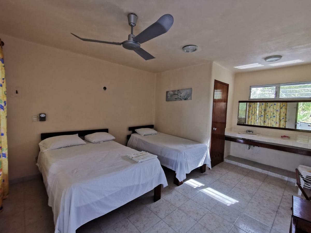 Las Cabanas Del Doctor Mahahual Ngoại thất bức ảnh