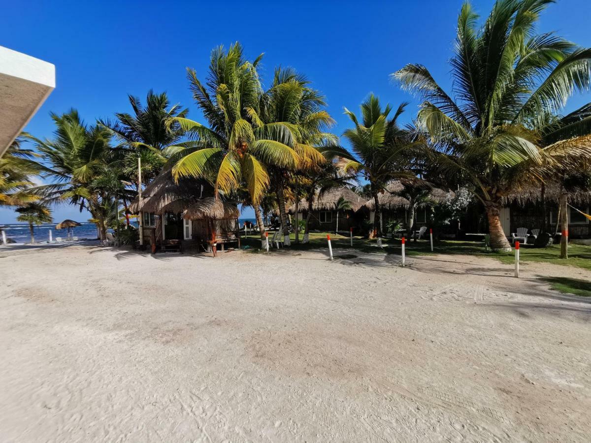 Las Cabanas Del Doctor Mahahual Ngoại thất bức ảnh